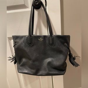 Kate spade mid- large size shoulder bag